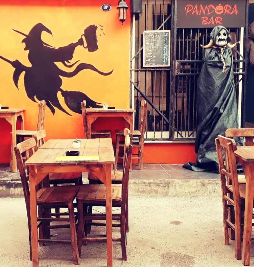 Yazacak Mekan ve Kulaklık Sorunsalı